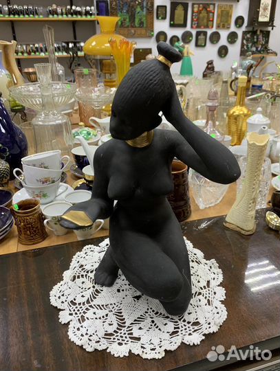 Фарфоровая статуэтка Утро Африки. Дулево