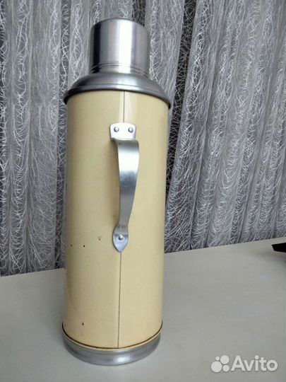 Термос времен СССР на 2 литра