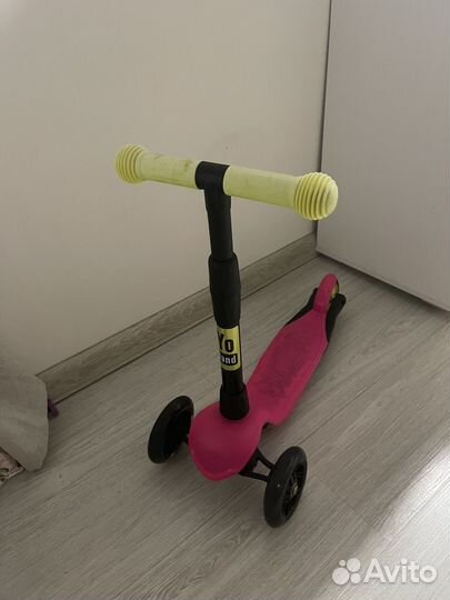 Самокат детский трехколесный