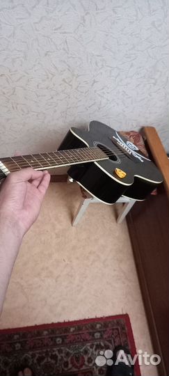 Акустическая гитара martinez