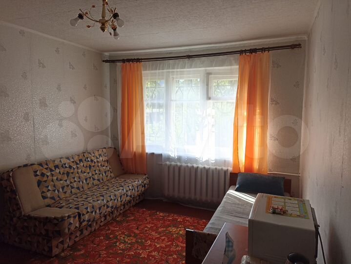 Комната 15 м² в 3-к., 1/2 эт.