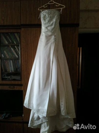Платье свадебное