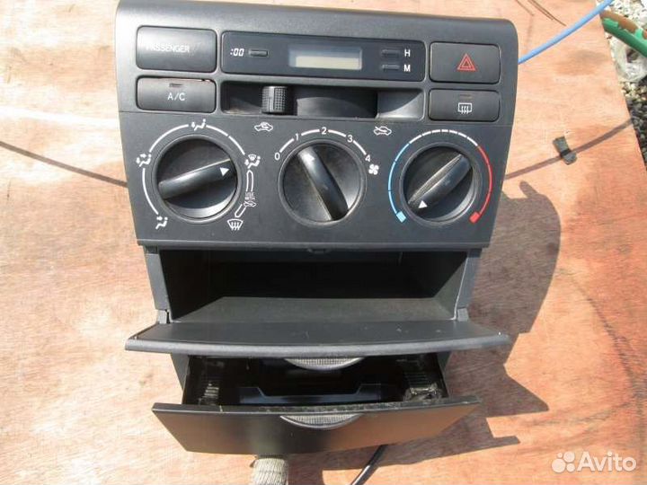 Климат-контроль Toyota Corolla Fielder NZE124