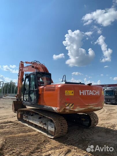 Гусеничный экскаватор Hitachi ZX200-5G, 2021