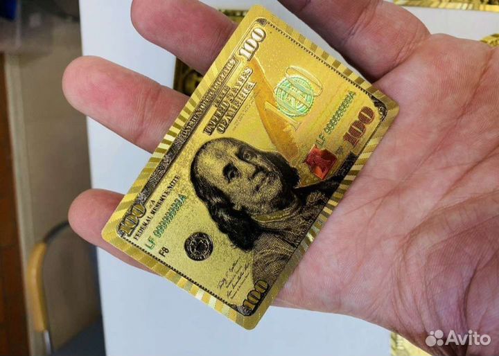 Игральные карты золотые