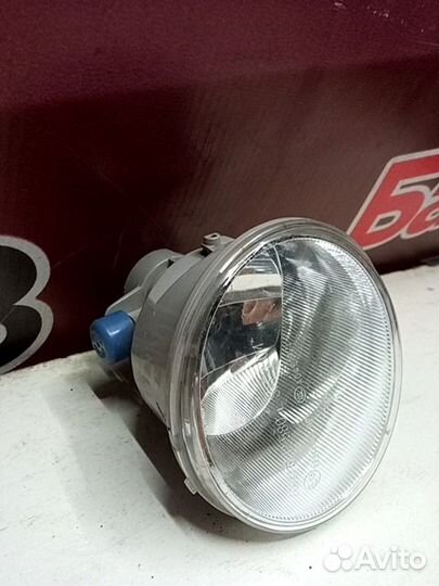 Фара противотуманная Toyota RAV4