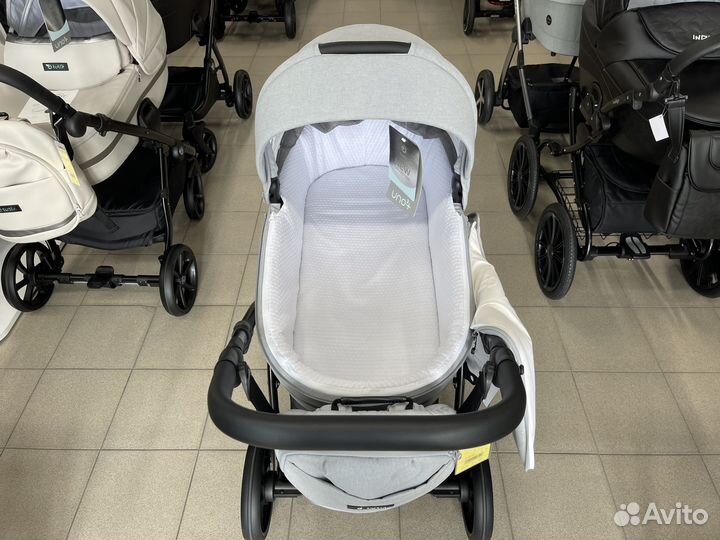 Детская коляска Tutis Uno 3 Plus 2 в 1 / 3 в 1