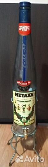 Бутылка Metaxa и бутылка декоративная