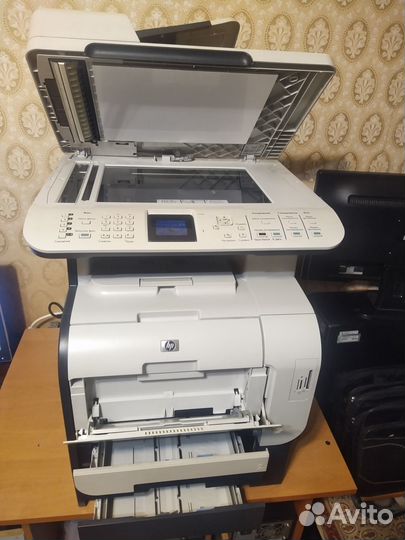 Принтер Мфу HP Color LaserJet CM2320fxi