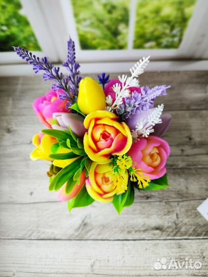 Букет из мыла ручной работы в кашпо