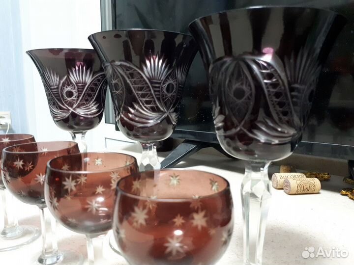 Рюмки и бокалы двухслойное марганцевое стекло