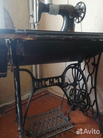 Швейная машина Подольск ножная