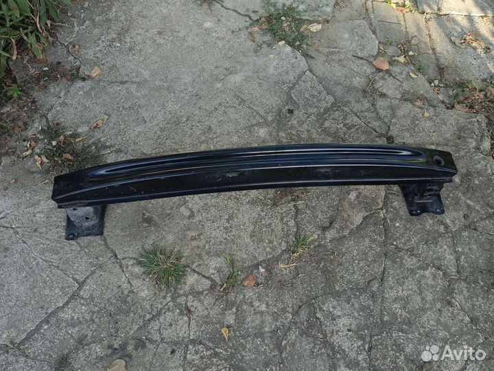 Усилитель бампера Шкода Октавия а 7 задний