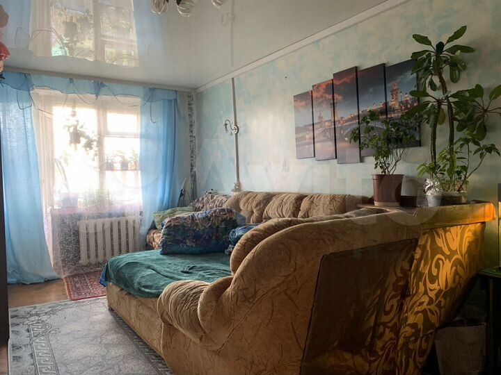 3-к. квартира, 60 м², 2/5 эт.