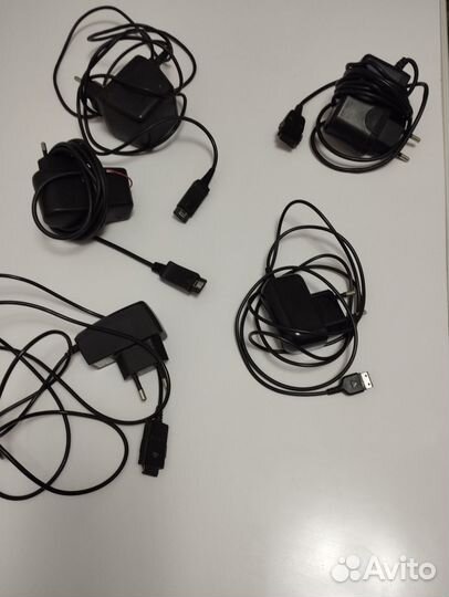 Зарядное устройство