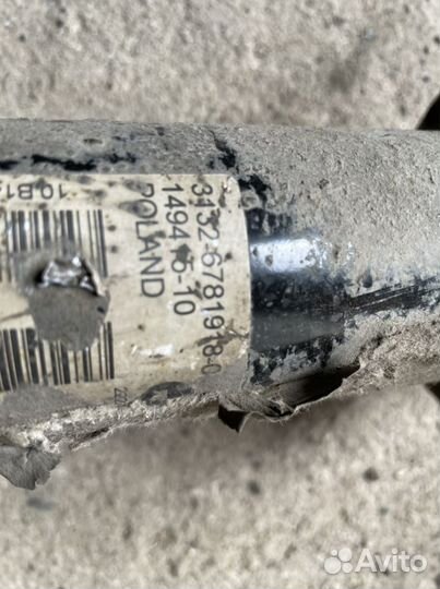 Стойка передняя ддя BMW X5 E70, X6 E71