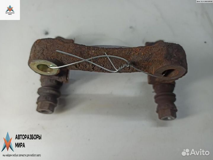 Скоба суппорта Audi A3 8L 1997 5612