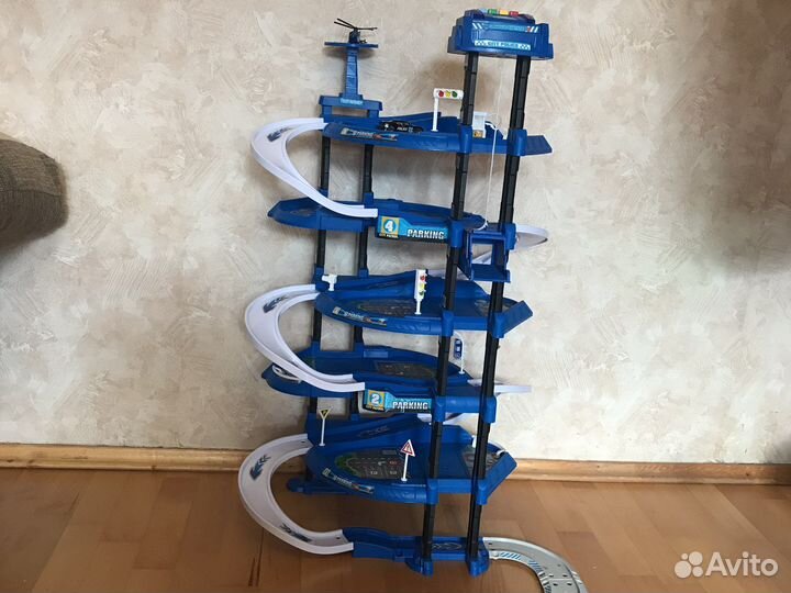 Трек парковка