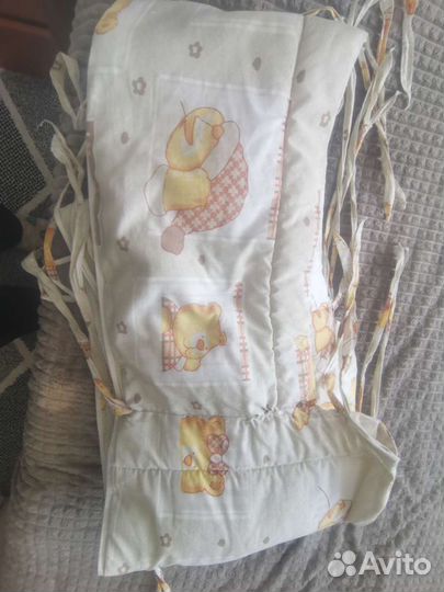 Бортики в кроватку