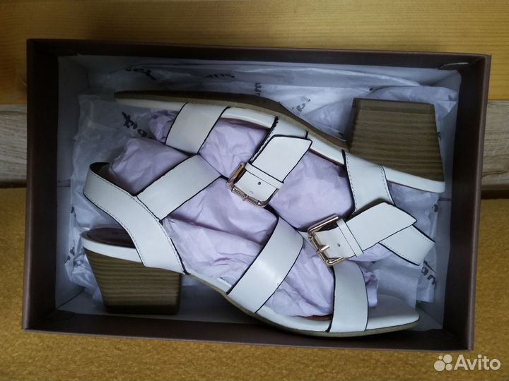 Босоножки tamaris