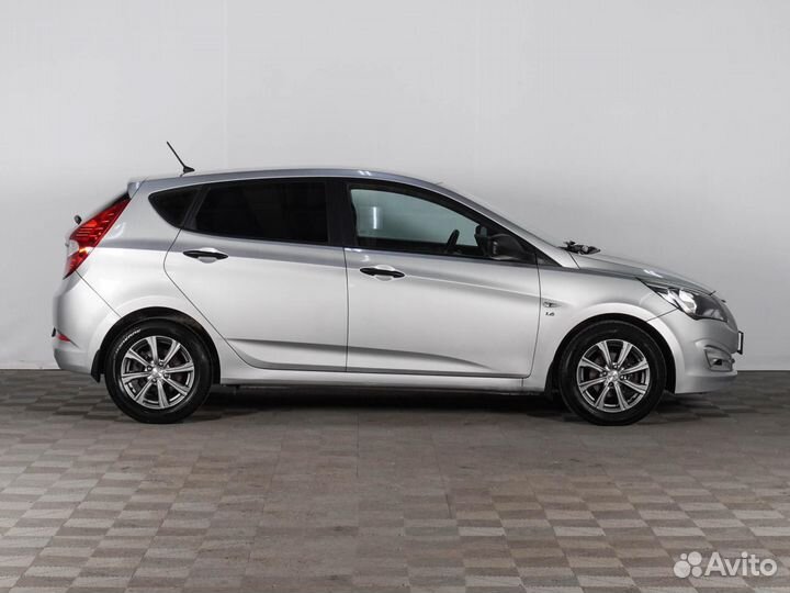 Hyundai Solaris 1.6 AT, 2015, 73 059 км