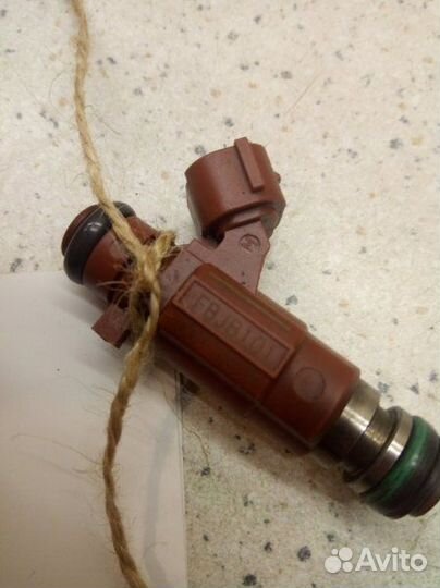 Форсунка топливная Nissan Skyline HR34 QG18DE