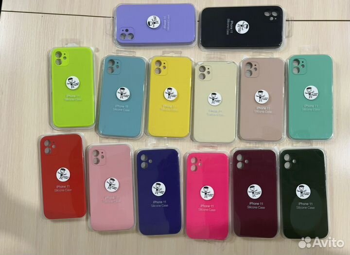 Чехол на iPhone 11