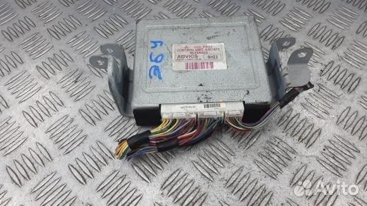 Блок управления mitsubishi pajero 4 (3DN18NC01)