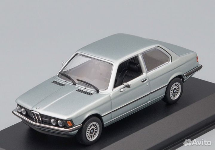 BMW 323i (1975) Maxichamps