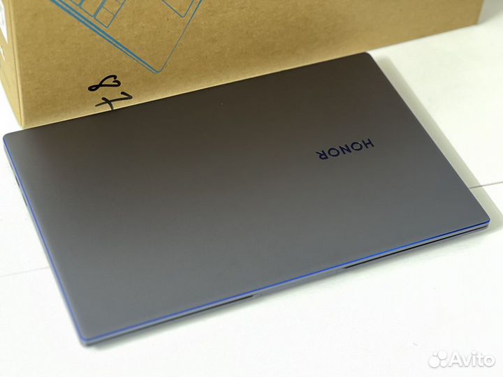 Ноутбук Honor Magicbook 15 R5 5500U/8gb/512gb