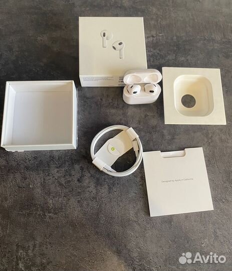 Беспроводные наушники apple airpods 3