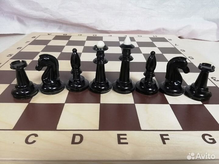 Шахматы СССР турнирные фигуры карболит 70-е г.г