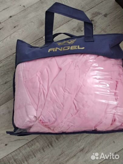 Покрывало на кровать новое