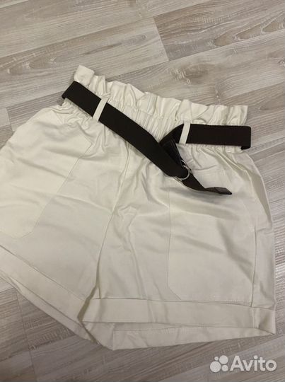 Шорты женские