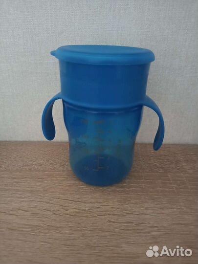 Поильник avent