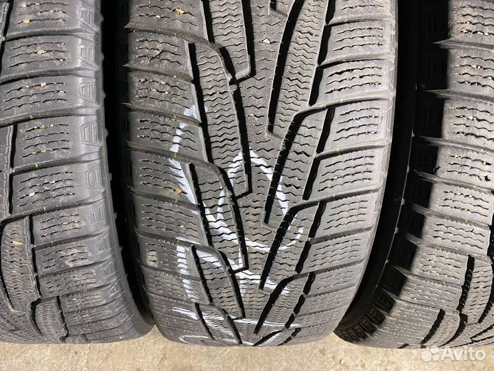 Kumho I'Zen KW31 215/55 R17 98R