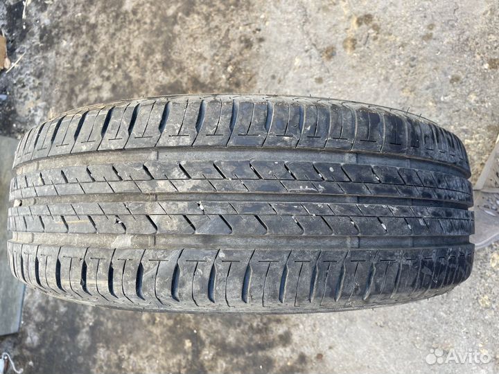 Bridgestone TS-02 195/65 R15