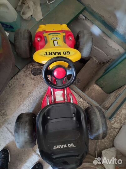 Детский веломобиль, с педалями