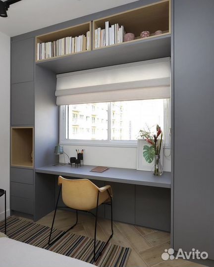 Рабочая зона у окна на заказ