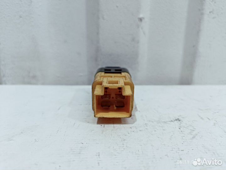 Концевик педали тормоза Chery Tiggo 8 Pro Max