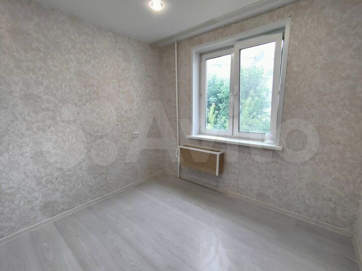 Комната 12 м² в > 9-к., 5/9 эт.