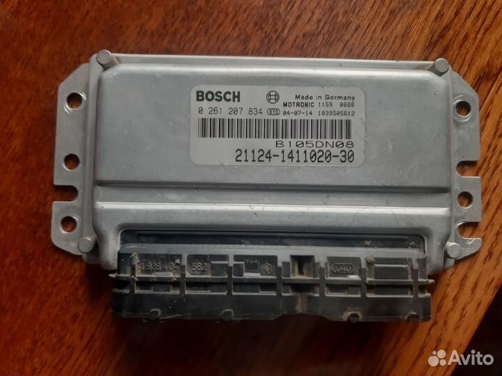 Эбу bosch 21124-1411020-30 B 1 05DN08