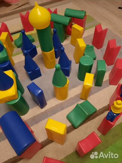 Кубики пластиковые разноцветные 50шт