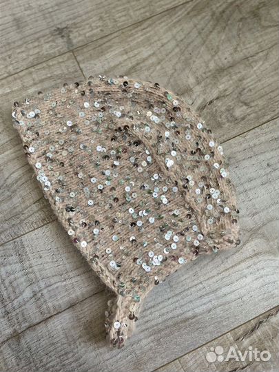 Чепчик женский с пайетками