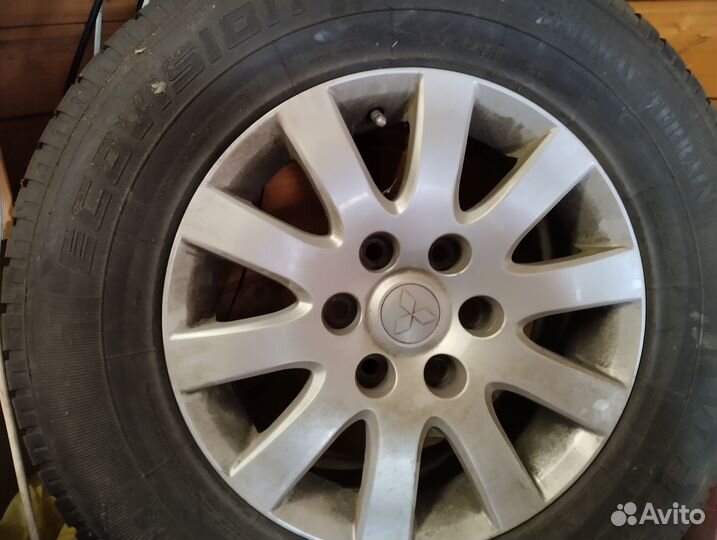 Колеса на mitsubishi pajero 4 Б/У