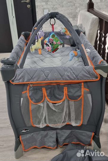 Манеж-кровать Chicco Lullaby LX Vega