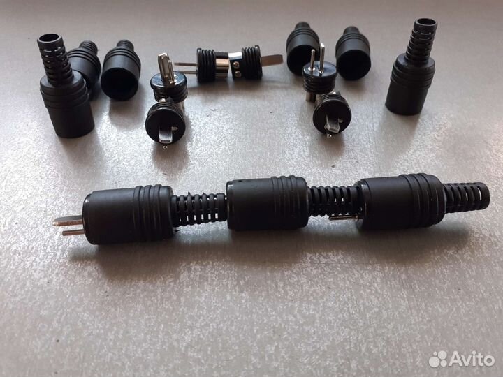 Разъем точка тире