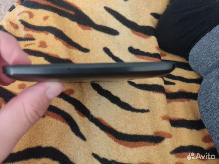 Планшет supra