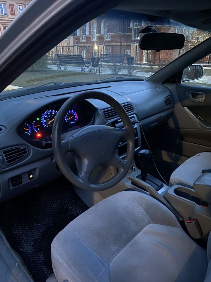 Mitsubishi Galant: фото владельца