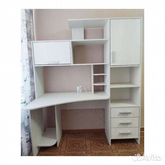 Новый рабочий уголок, компьютерный стол